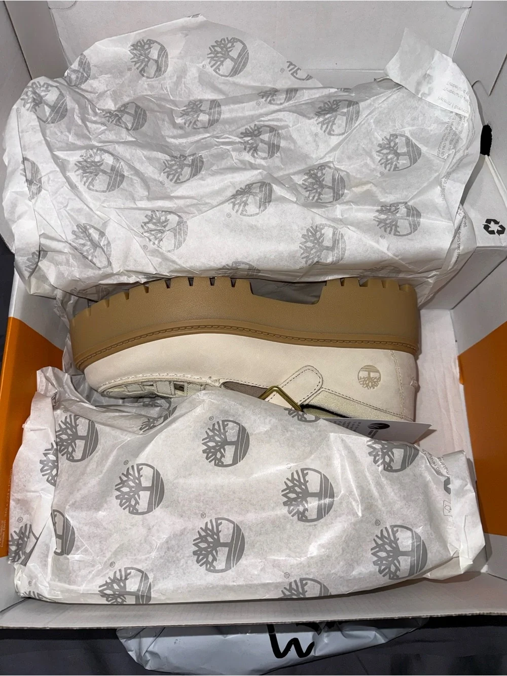 ✨ NWB - Timberland Stone Street Platform Buckle Shoe - Women’s 8.5